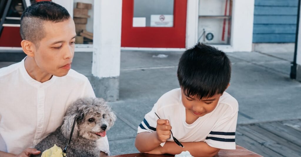 Navigating Kidney Health with Specialized Senior Dog Food