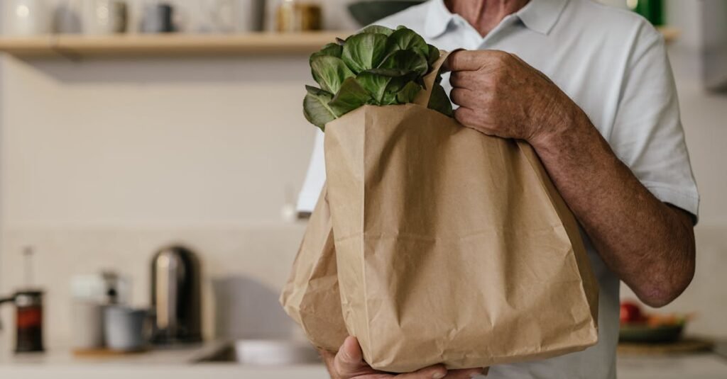 Top Limited Ingredient Senior Dog Food Brands Reviewed